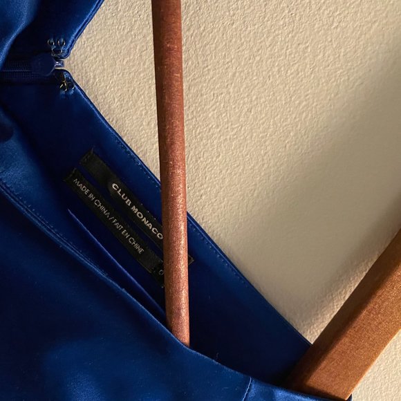 2 Helmut Lang blouses, 2 dresses (Diane Van Furstenberg and Ulla Johnson) - Picture 9 of 9